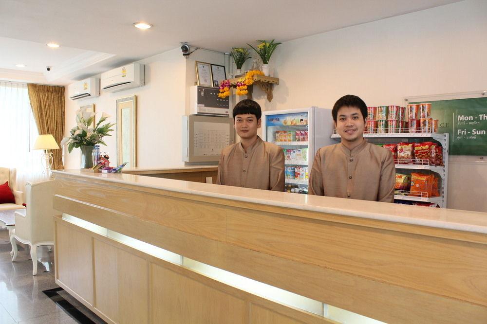 Romance Hotel Bangna Bangkok Exterior foto